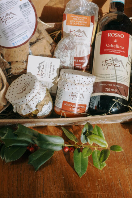 funghi assortiti valtellinesi - cesto di prodotti tipici della Valtellina in vendita online