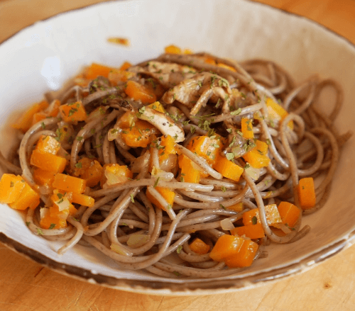 ricetta dei Fidelin al sugo di funghi porcini e zucca